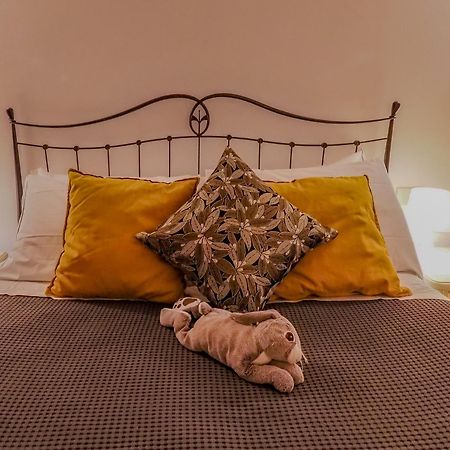 Mainetta Sea View Apartment With Ac ヴェルナッツァ エクステリア 写真