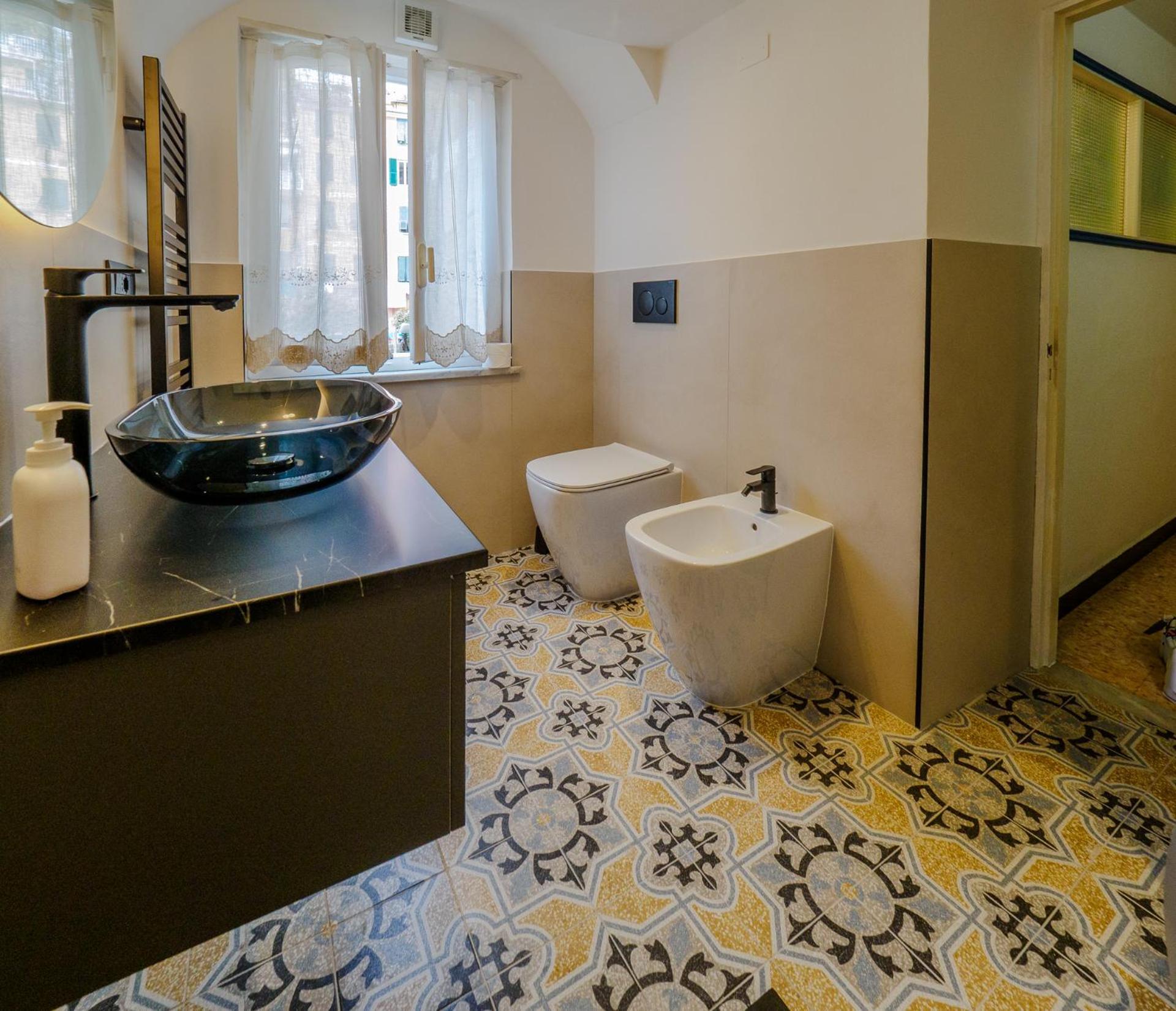 Mainetta Sea View Apartment With Ac ヴェルナッツァ エクステリア 写真