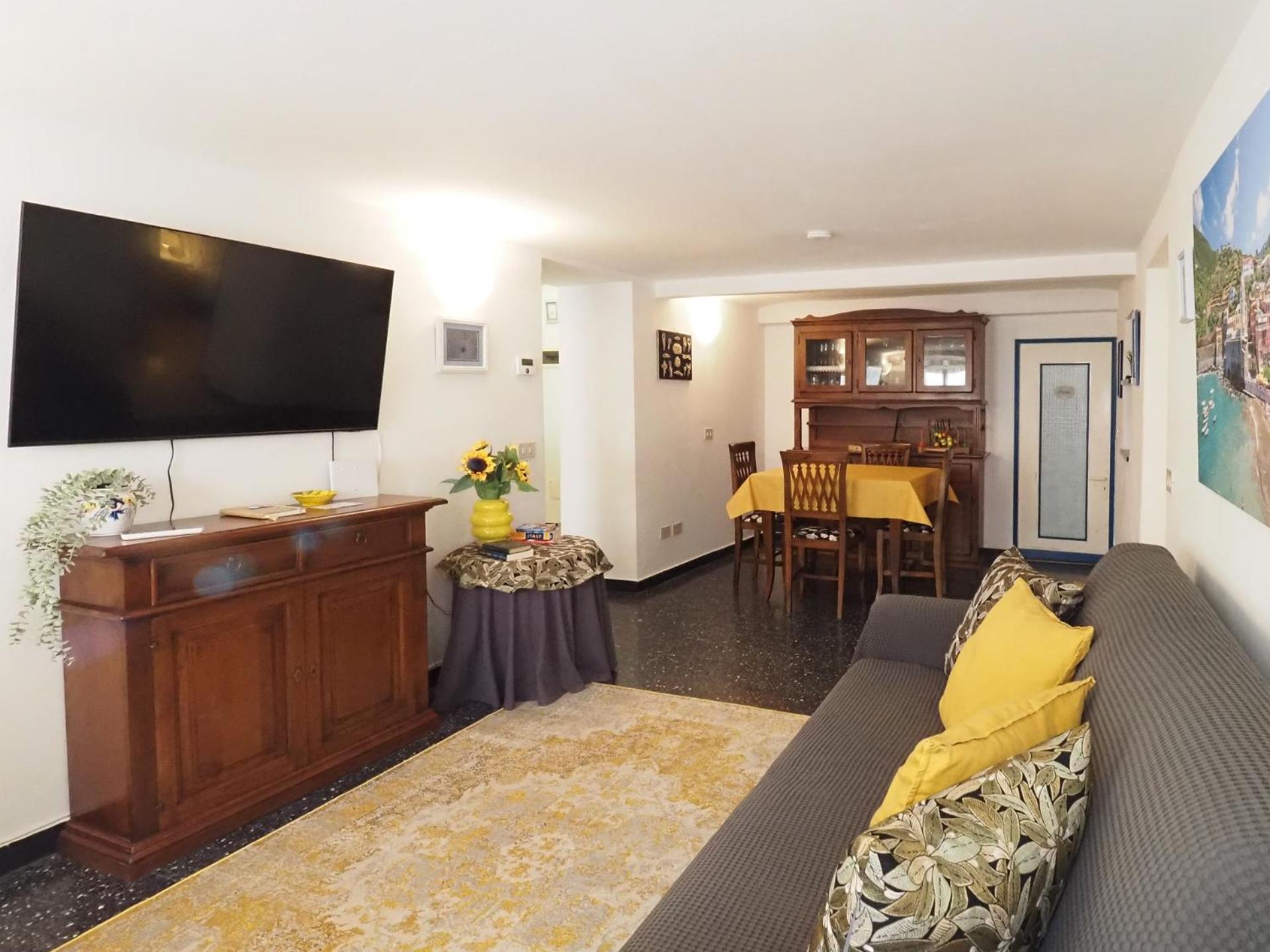 Mainetta Sea View Apartment With Ac ヴェルナッツァ エクステリア 写真