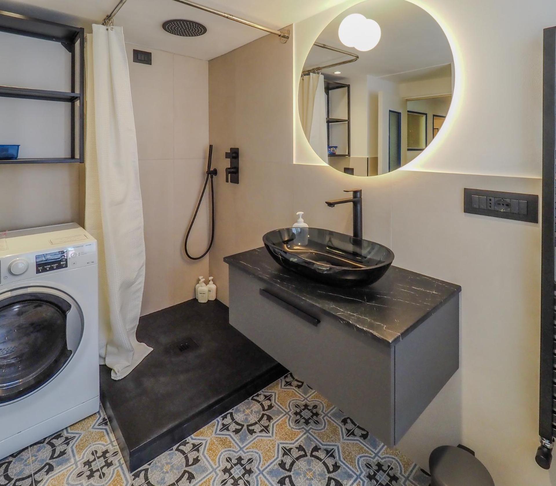 Mainetta Sea View Apartment With Ac ヴェルナッツァ エクステリア 写真